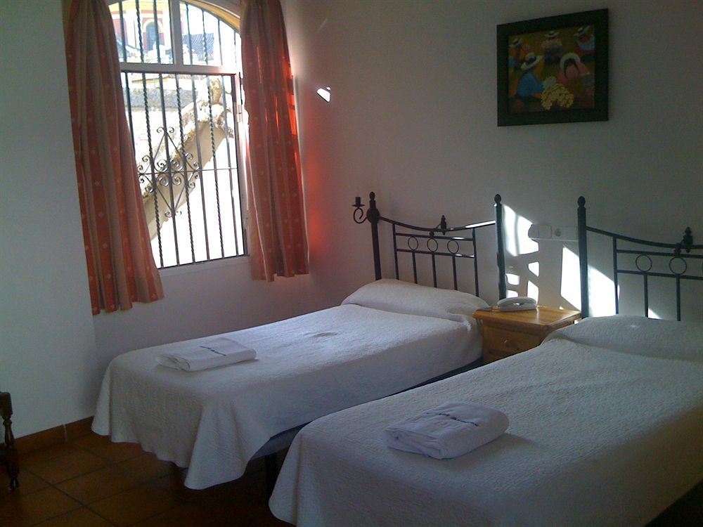 Hostal Atenas Sevilla Eksteriør bilde